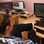 Zaprogramował grę stopami. Razem z przyjacielem liczą na wsparcie internautów