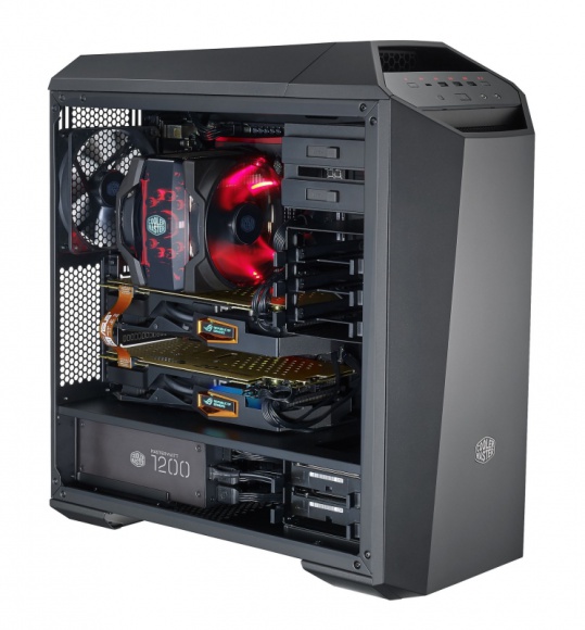 MasterCase 5 Maker – zmieść w niej co tylko chcesz
