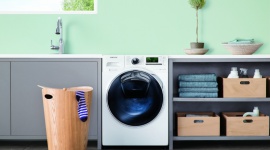 Komfort dla każdego LIFESTYLE, IT i technologie - Samsung Electronics od lat dokłada wszelkich starań, by unowocześniać i rozwijać ofertę produktów konsumenckich. Tym razem swoją uwagę poświęcił również tym osobom, dla których ułatwienie codziennych obowiązków jest szczególnie istotne.