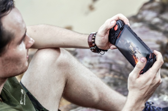 Doogee S70, pierwszy wytrzymały smartfon dla graczy