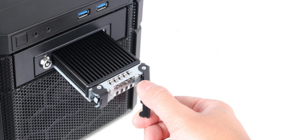 Nowość od Icy Dock – kieszeń ToughArmor MB601M2K na dyski M.2 NVMe