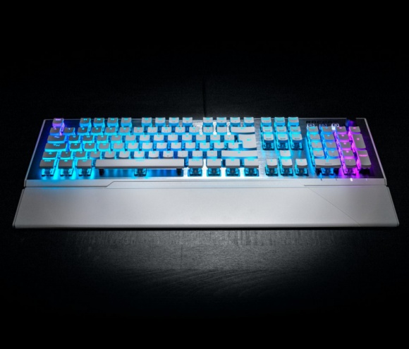 Roccat Vulcan 120/121/122 AIMO – poczuj moc prawdziwego gamingu