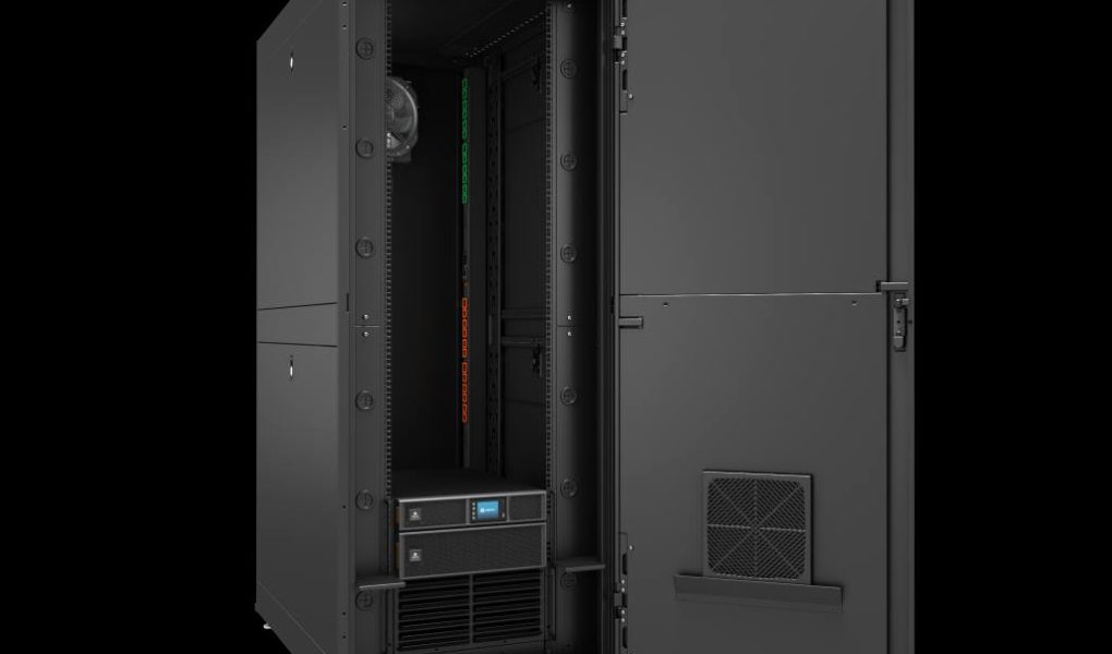 Vertiv-VRC-S-micro-data-center-2 Vertiv prezentuje nowy system mikrocentrum danych typu plug-and-play dla środowisk brzegowych